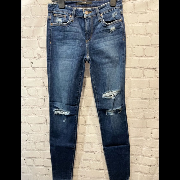 Joe's Jeans Denim - JOE’S RIPPED JEANS WOMENS LOW RISE, SKINNY SIZE W 8. DENIM